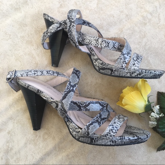 Andrew Geller Shoes - Andrew Geller Strapped Heels Size 8